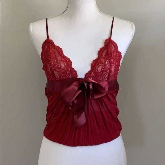 Victoria’s Secret Pleated Babydoll Top